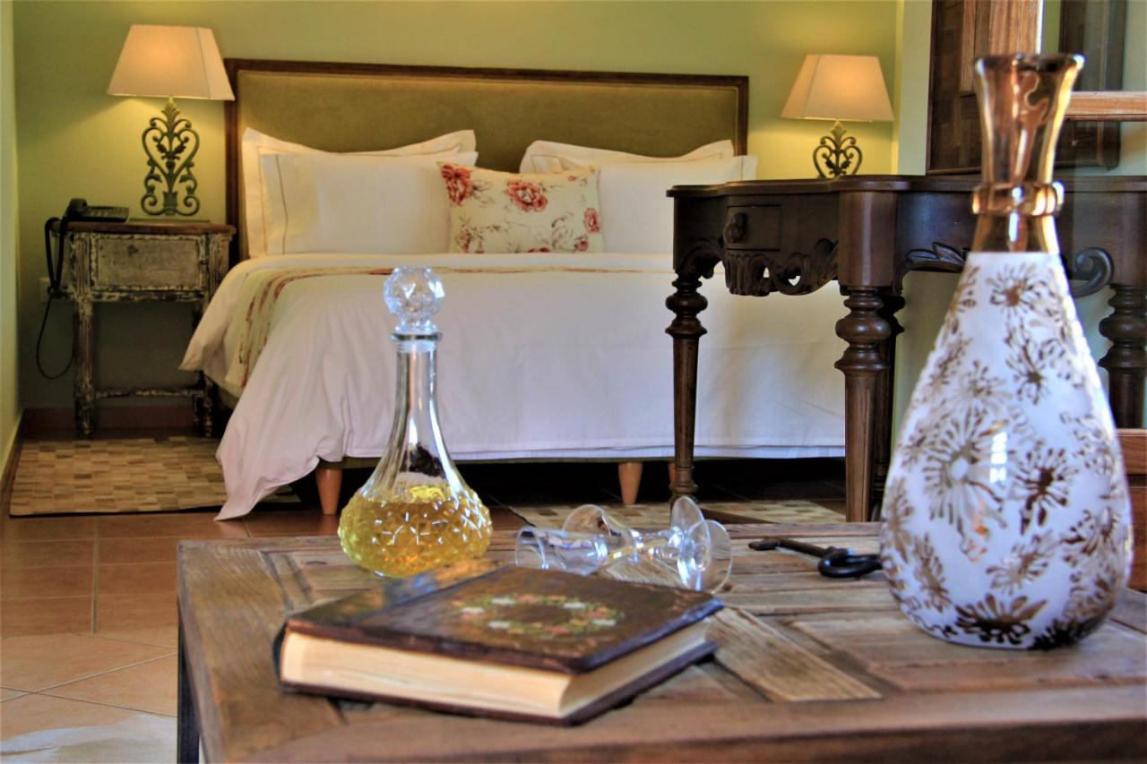 Liotrivi Historical Mansion And Boutique Hotel Monemvasía Esterno foto